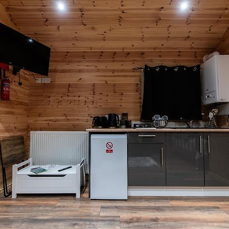 The Hen Harrier - 4 Person Luxury Glamping Cabin Dungarvan  Εξωτερικό φωτογραφία